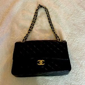 INSPIRED QUILTED GORGEOUS BAG